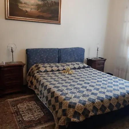 Casa Del Sole לינה וארוחת בוקר